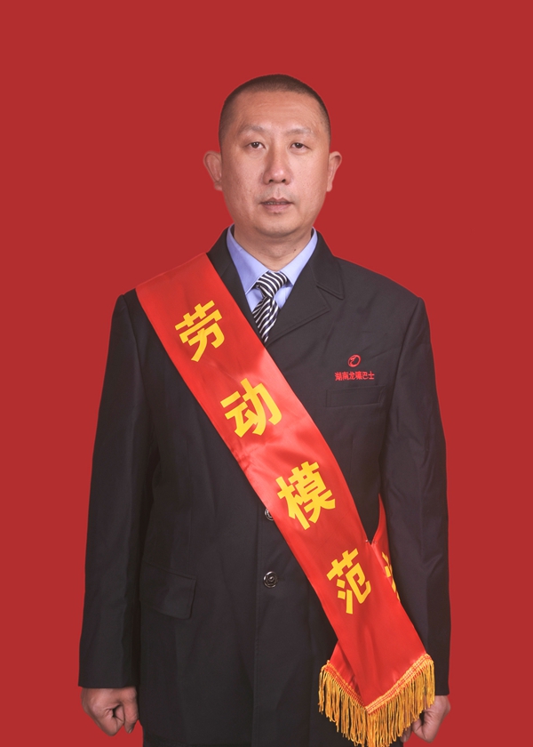 9、謝蔚_副本.jpg