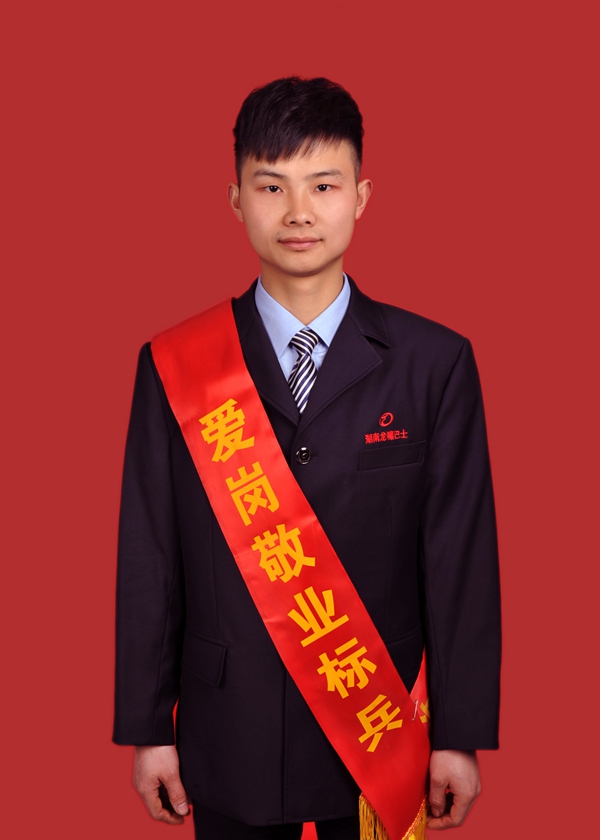 9、張小蜂.JPG