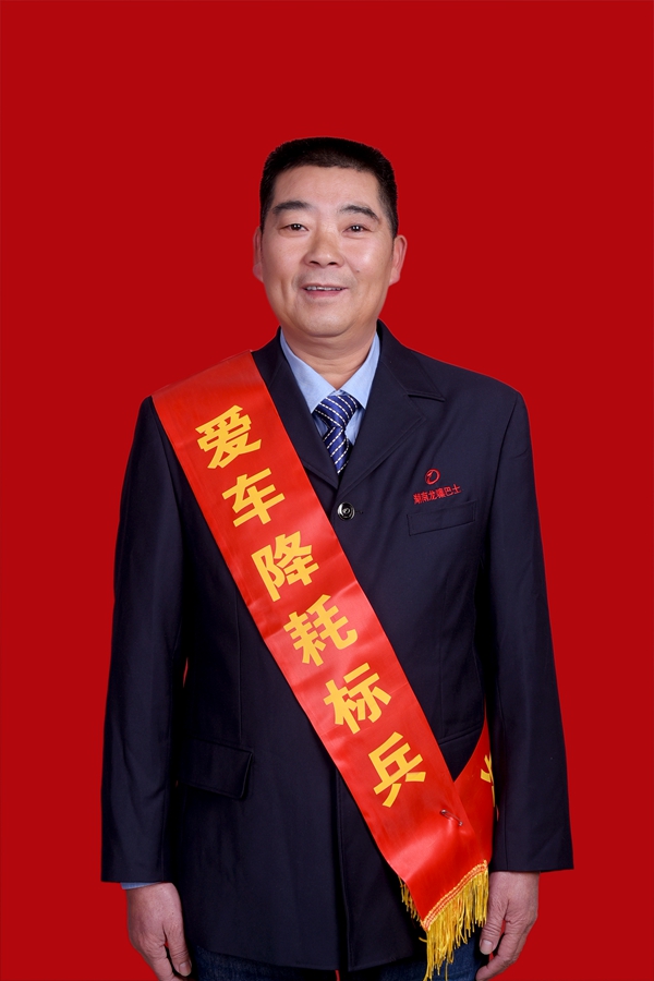 1、陸新意_副本600.jpg